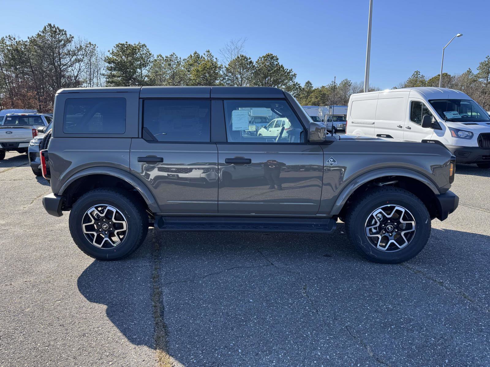 New 2026 Ford Bronco Outer Banks image 9