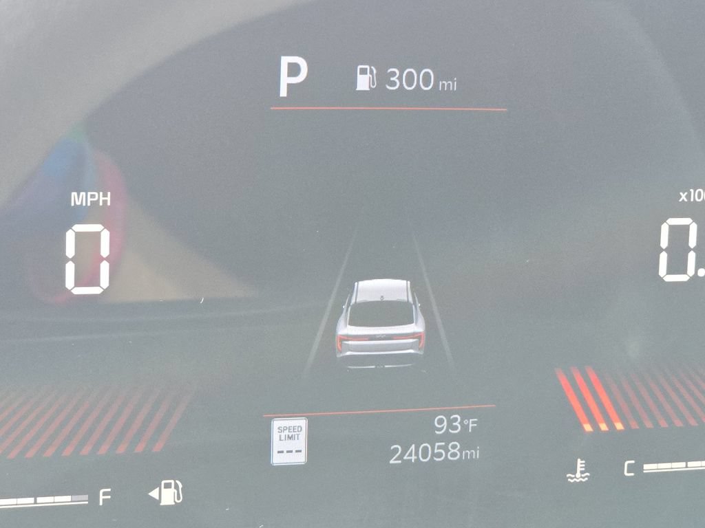 Used 2025 Kia K4 FWD image 26