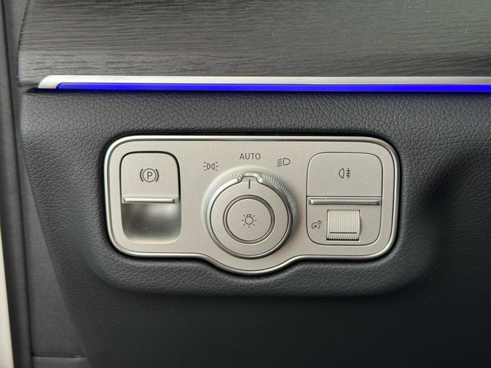 New 2026 Mercedes-Benz GLE 580 4MATIC image 25