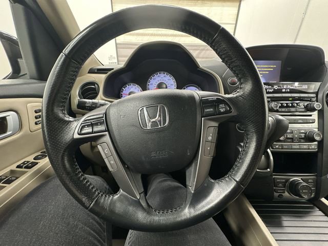 Used 2013 Honda Pilot Touring image 12