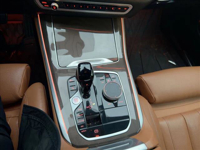 Used 2022 BMW X5 xDrive40i w/ M Sport Package image 13