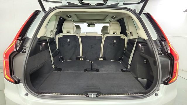 New 2026 Volvo XC90 T8 Ultra w/ Protection Package AWD/4WD image 44