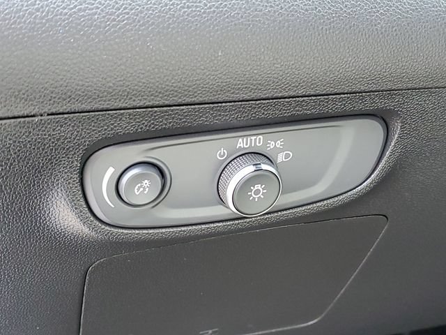 Used 2024 Buick Encore GX Avenir w/ Avenir Convenience Package AWD/4WD image 9