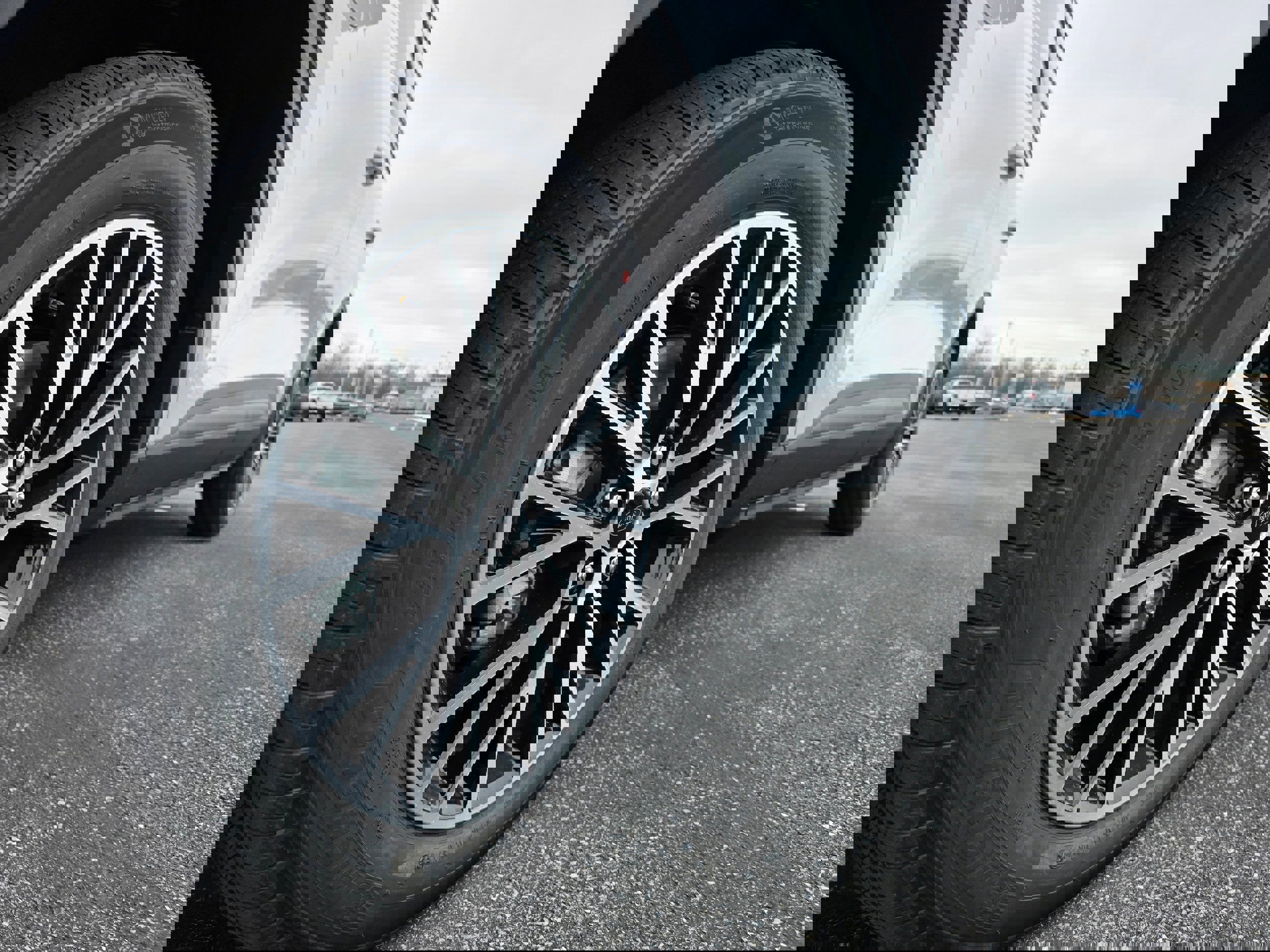 New 2026 Ford Escape SE w/ Class II Trailer Tow Package image 28