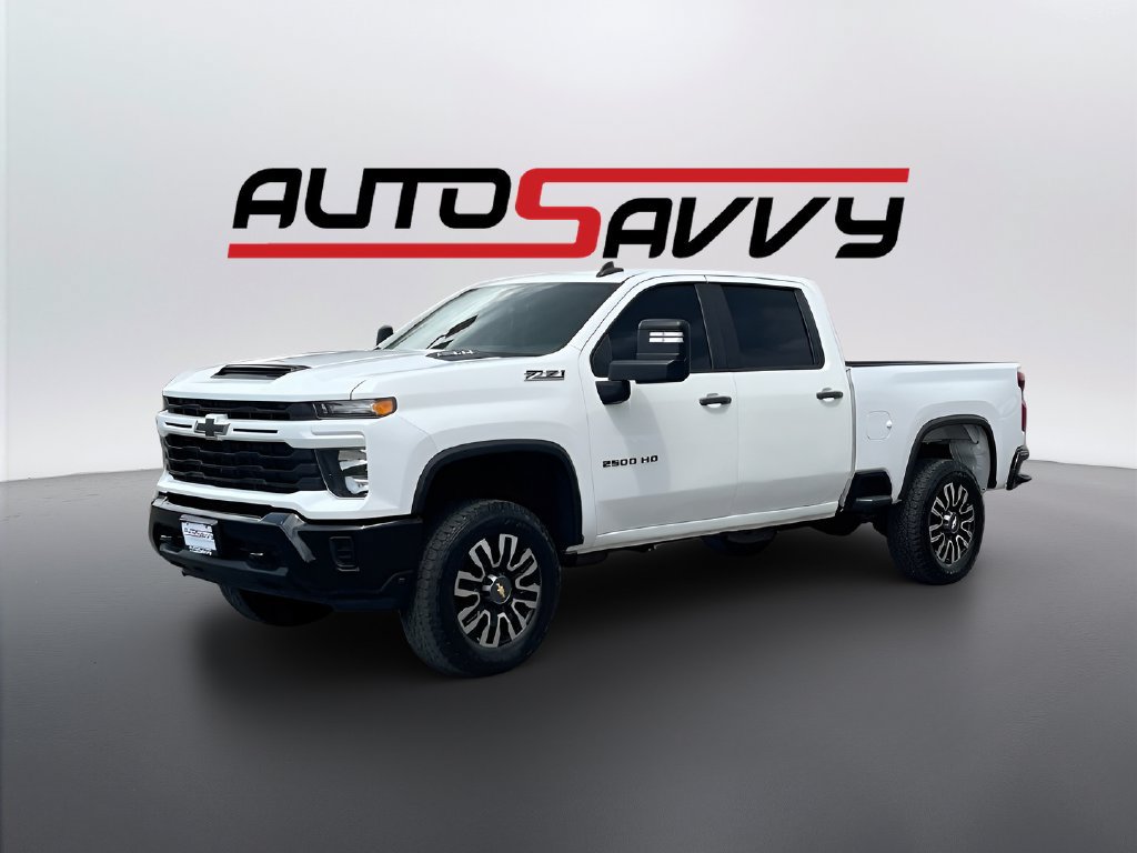 Used 2024 Chevrolet Silverado 2500 Custom w/ Custom Convenience Package AWD/4WD image 3