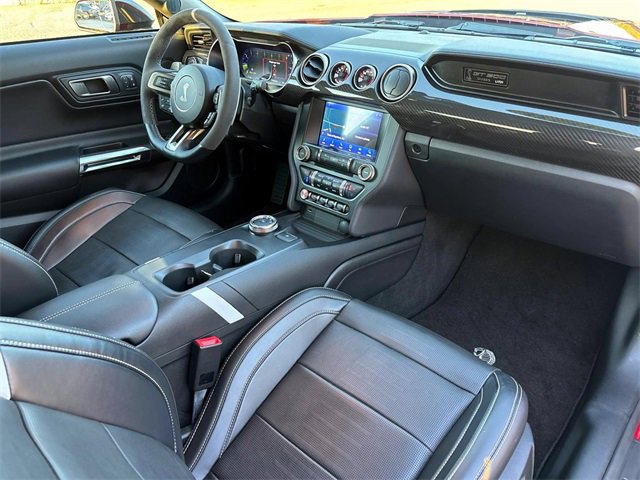 Used 2020 Ford Mustang Shelby GT500 w/ Technology Package image 16
