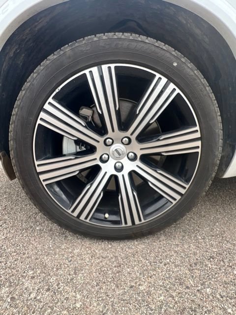 Used 2024 Volvo XC90 T8 Plus w/ Protection Package Premier AWD/4WD image 35