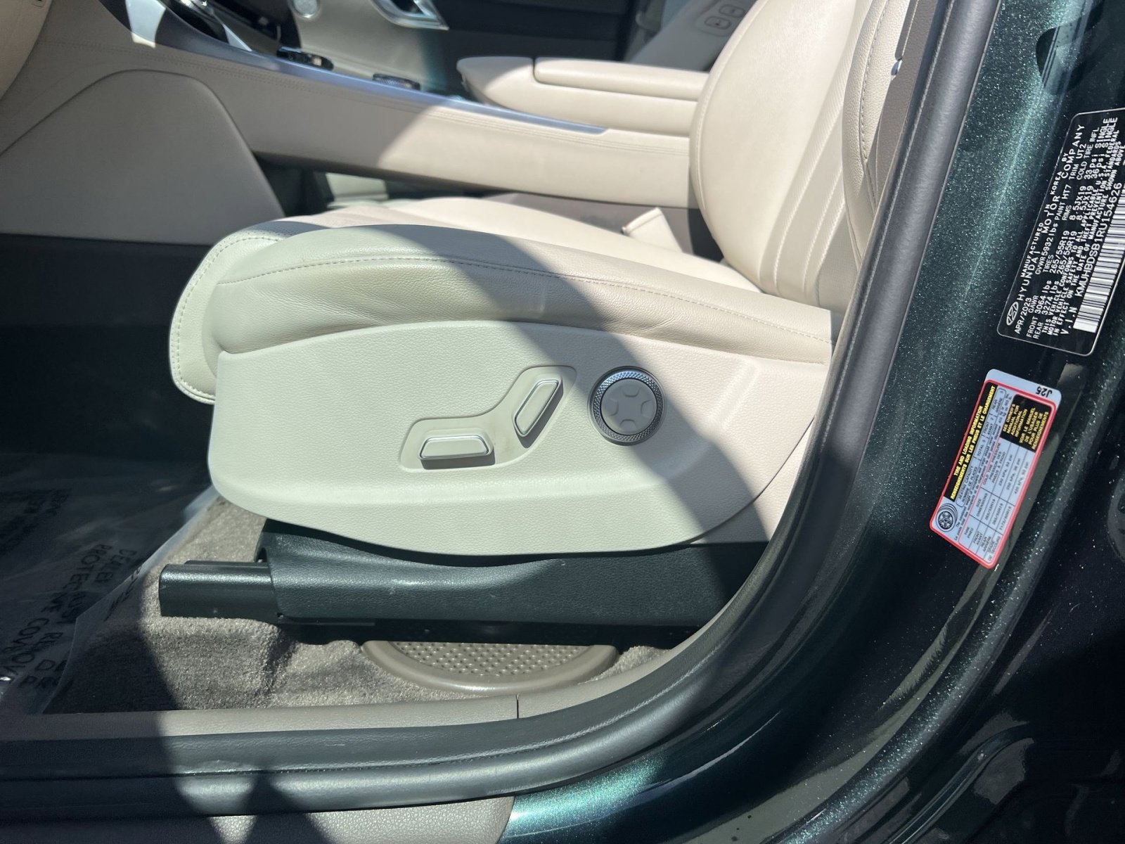 Used 2024 Genesis GV80 2.5T image 14