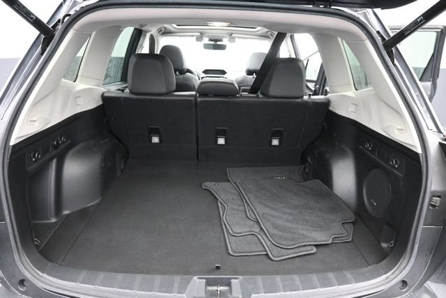 Used 2020 Subaru Forester Limited w/ Popular Package #3 AWD/4WD image 6