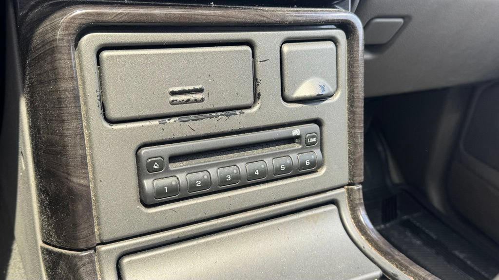 Used 2004 GMC Yukon XL Denali AWD/4WD image 28