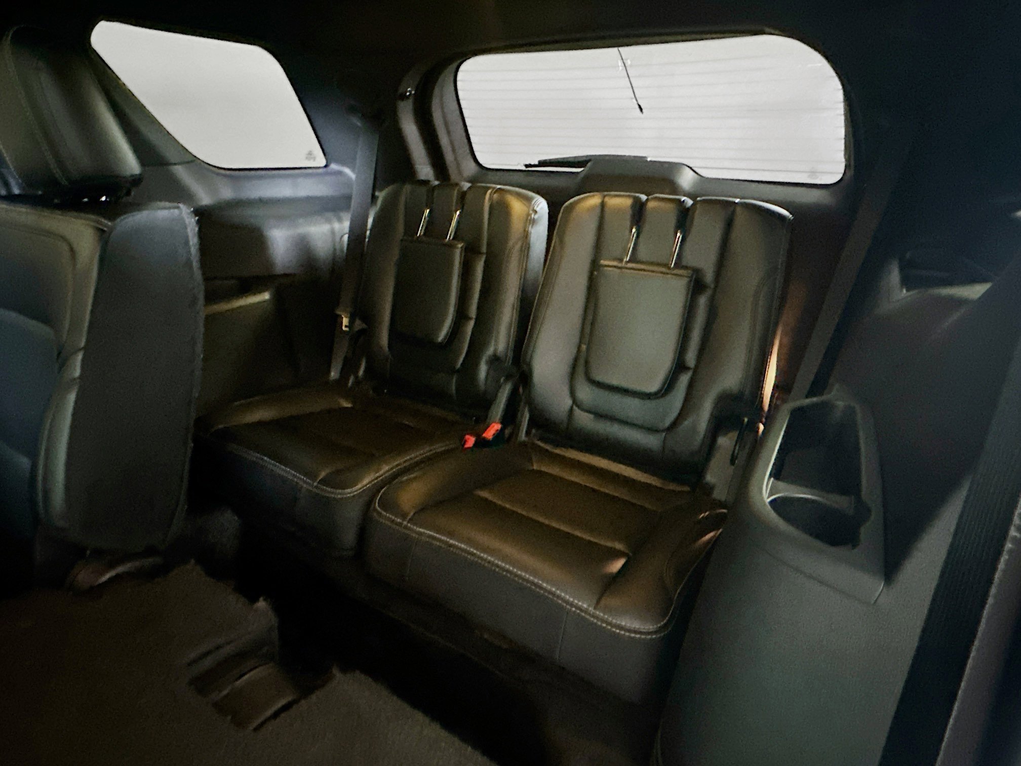 Used 2017 Ford Explorer Limited image 30