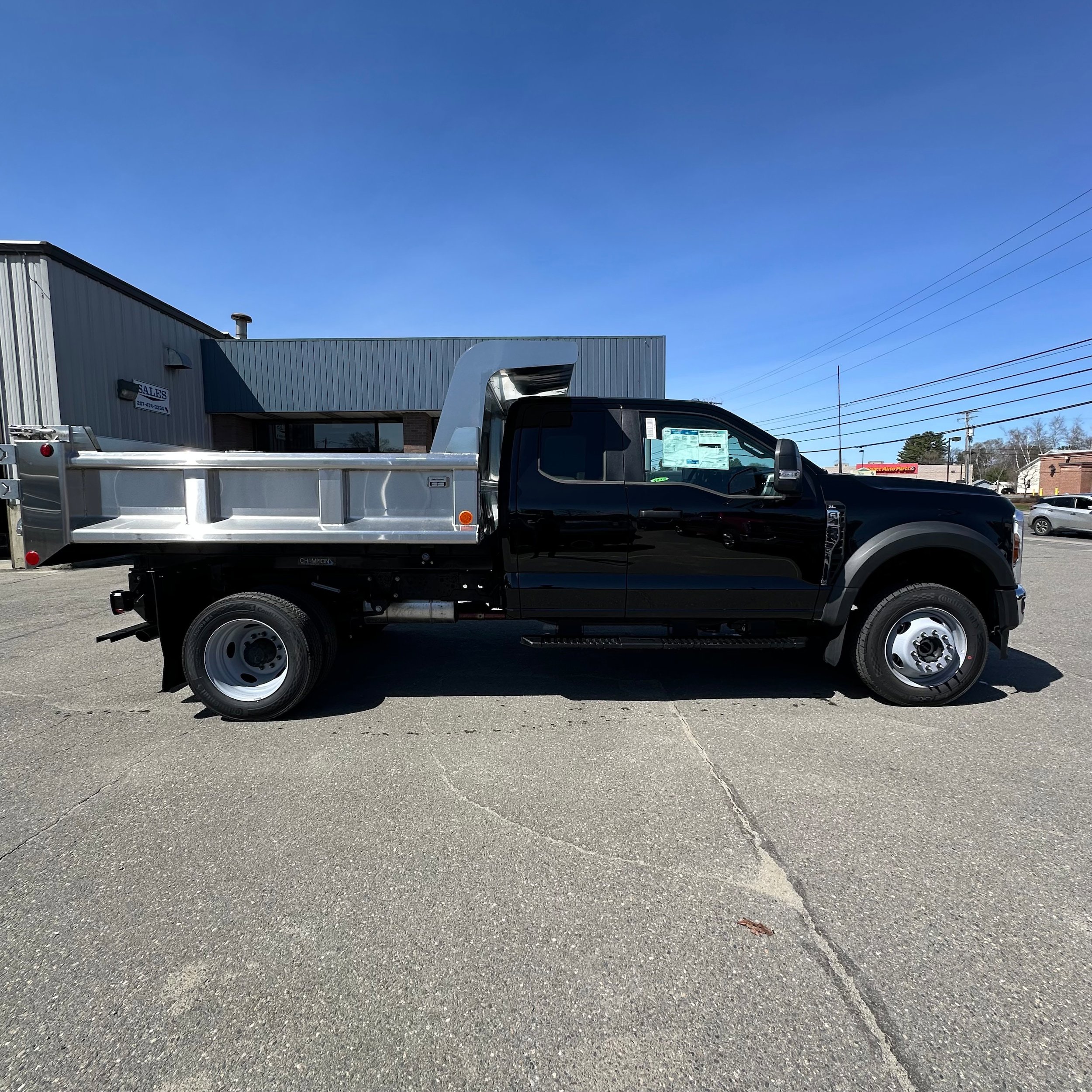 New 2026 Ford F450 XL w/ XL Chrome Package AWD/4WD image 2