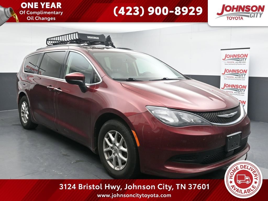 Used 2021 Chrysler Voyager Lxi image 1