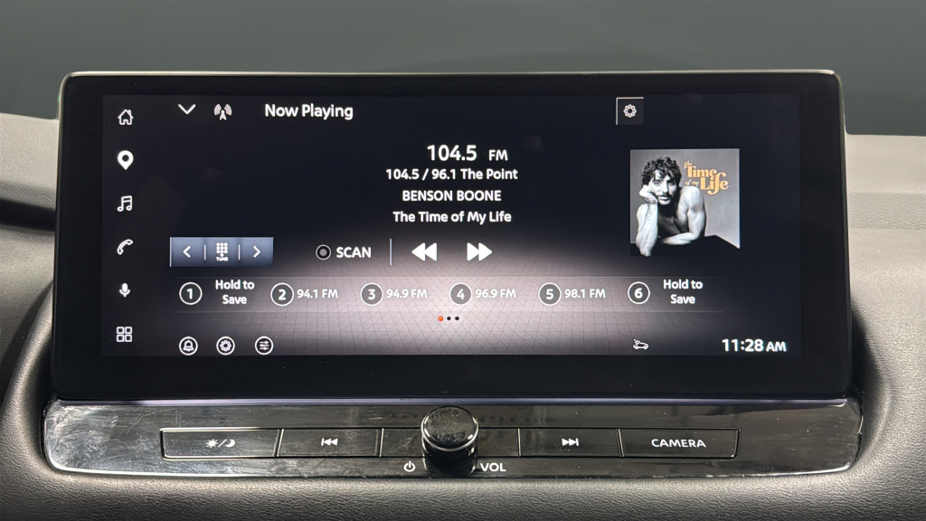 Used 2025 Nissan Rogue SL AWD/4WD image 28