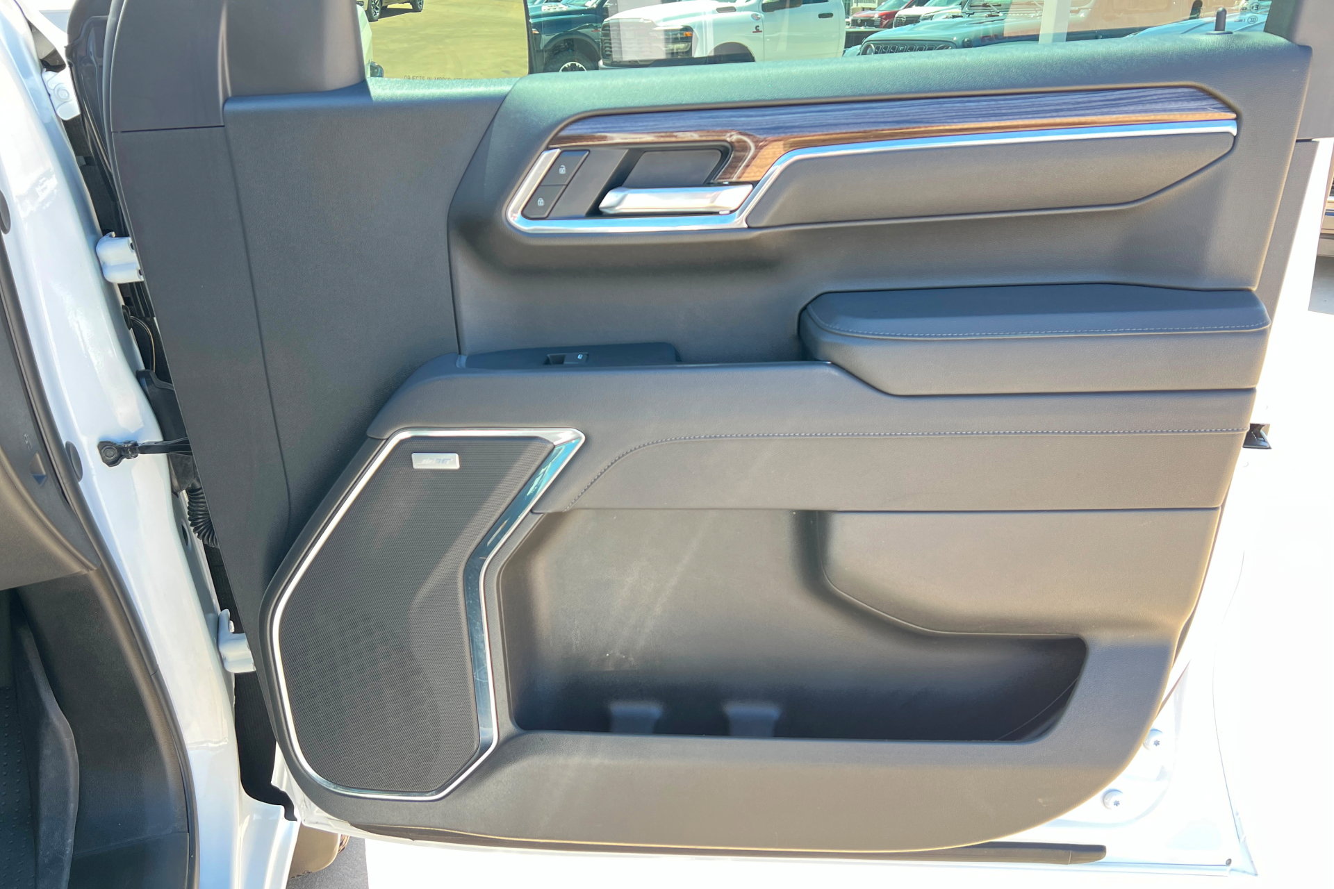 Used 2026 Chevrolet Silverado 1500 LT Trail Boss w/ Convenience Package II image 23