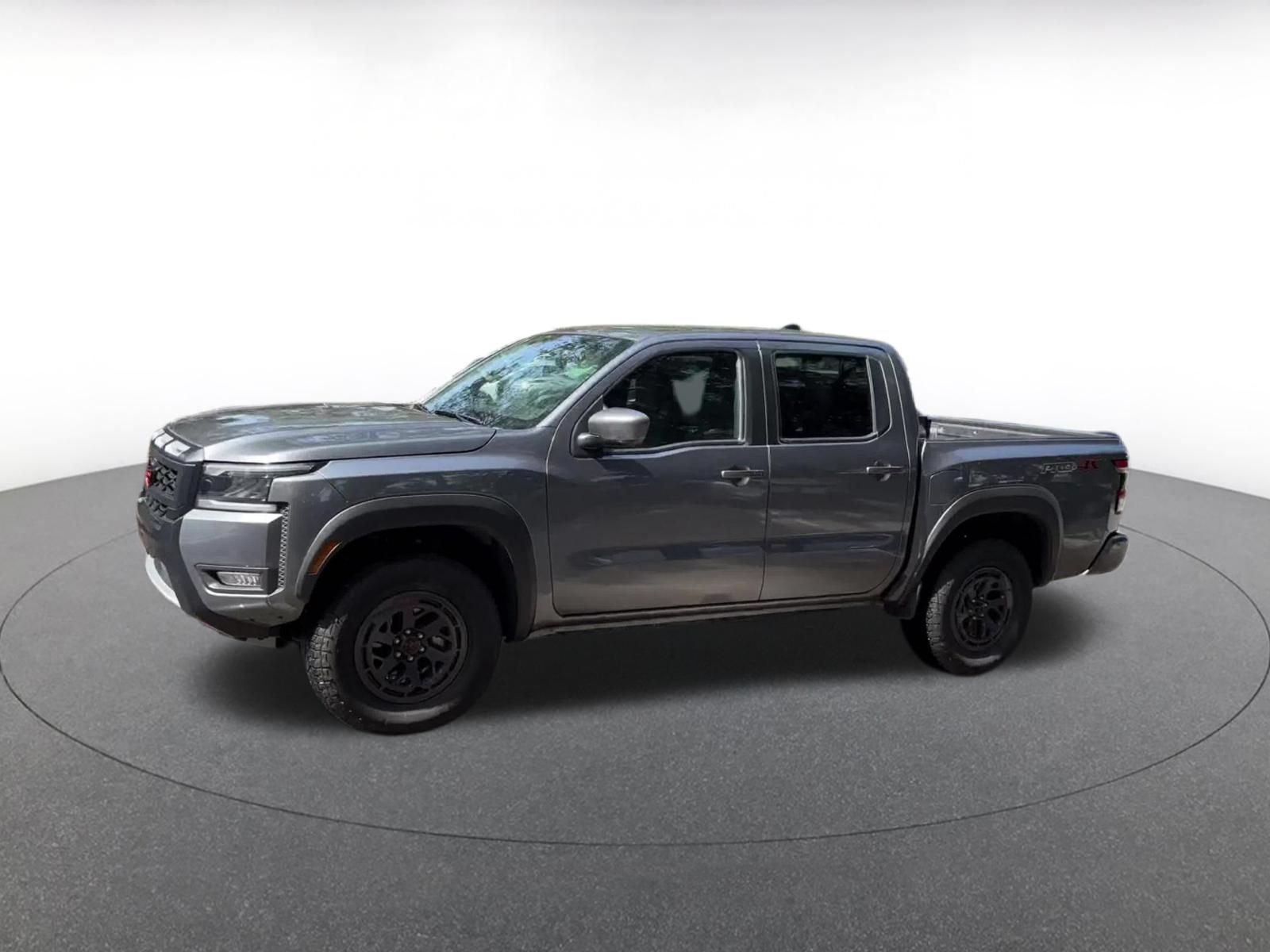 Used 2026 Nissan Frontier PRO-4X AWD/4WD image 7