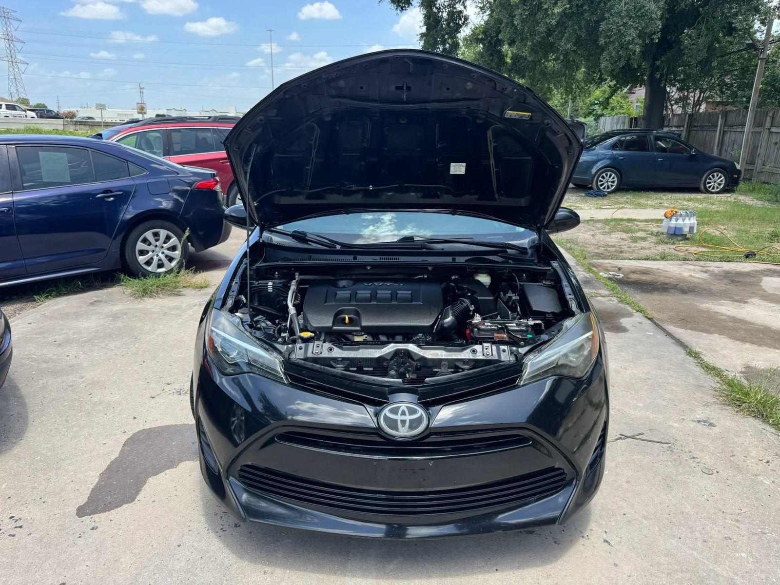 Used 2017 Toyota Corolla LE FWD image 10