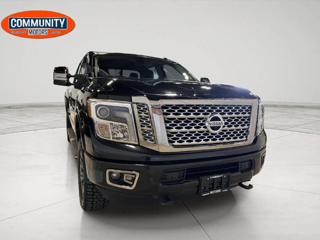 Used 2017 Nissan Titan Platinum Reserve AWD/4WD image 10