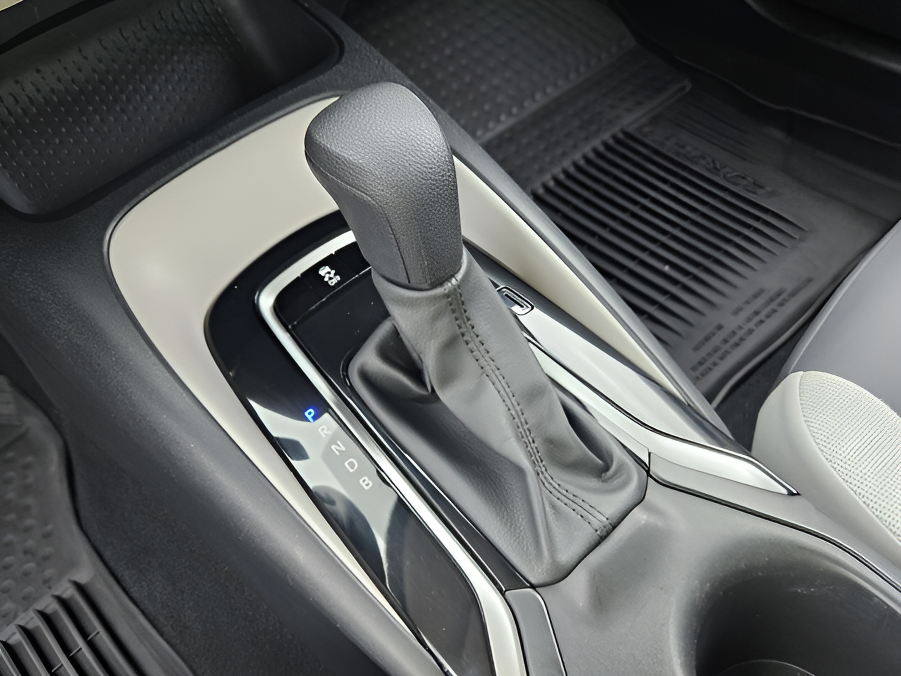 Certified 2024 Toyota Corolla LE FWD image 18