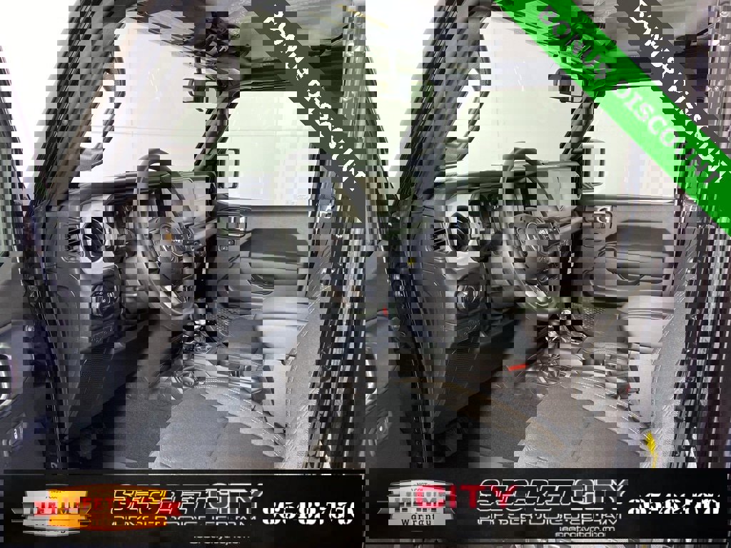 New 2025 Jeep Wrangler Unlimited Sport image 11