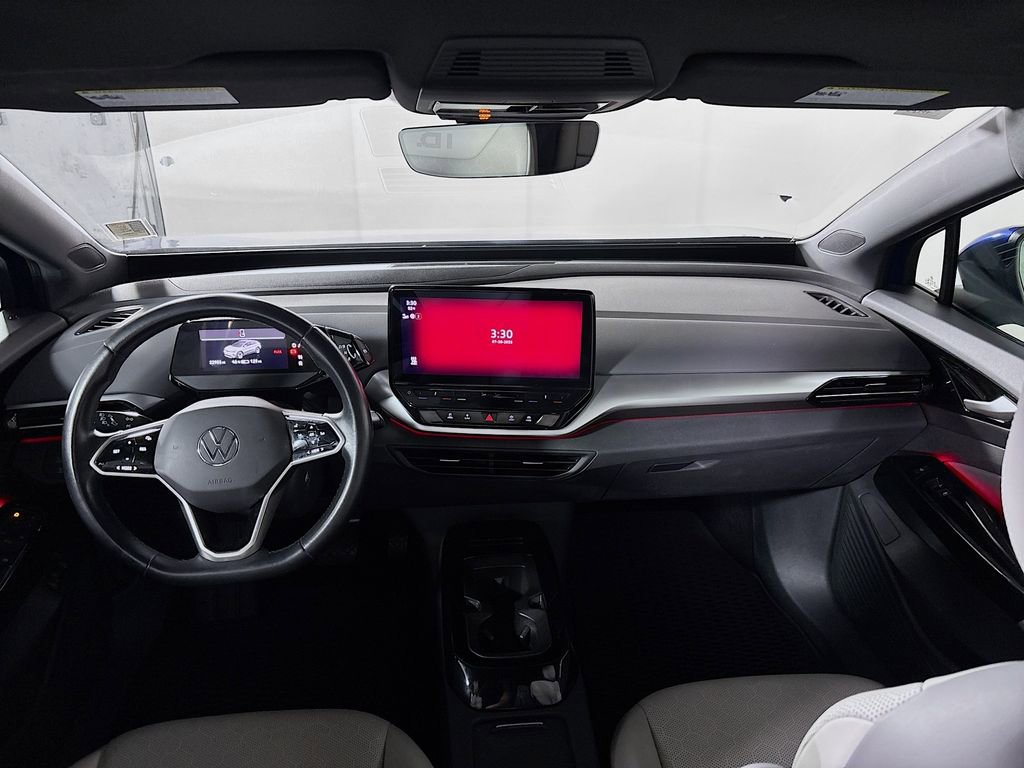 Certified 2021 Volkswagen ID.4 Pro S w/ Gradient Package image 13