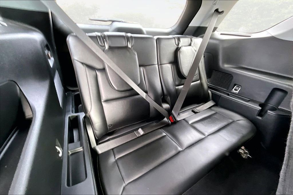 Certified 2023 Ford Explorer XLT w/ Equipment Group 202A image 25