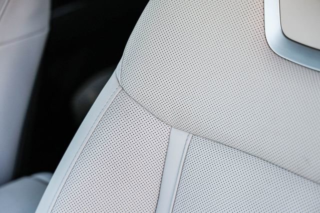 Certified 2023 Hyundai Tucson Limited w/ Cargo Package image 29