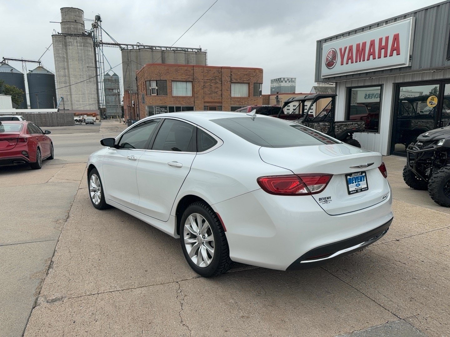Used 2015 Chrysler 200 C w/ Navigation & Sound Group I FWD image 8