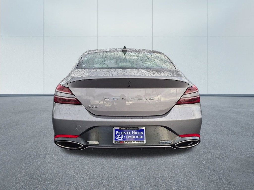 Used 2025 Genesis G70 2.5T RWD image 5