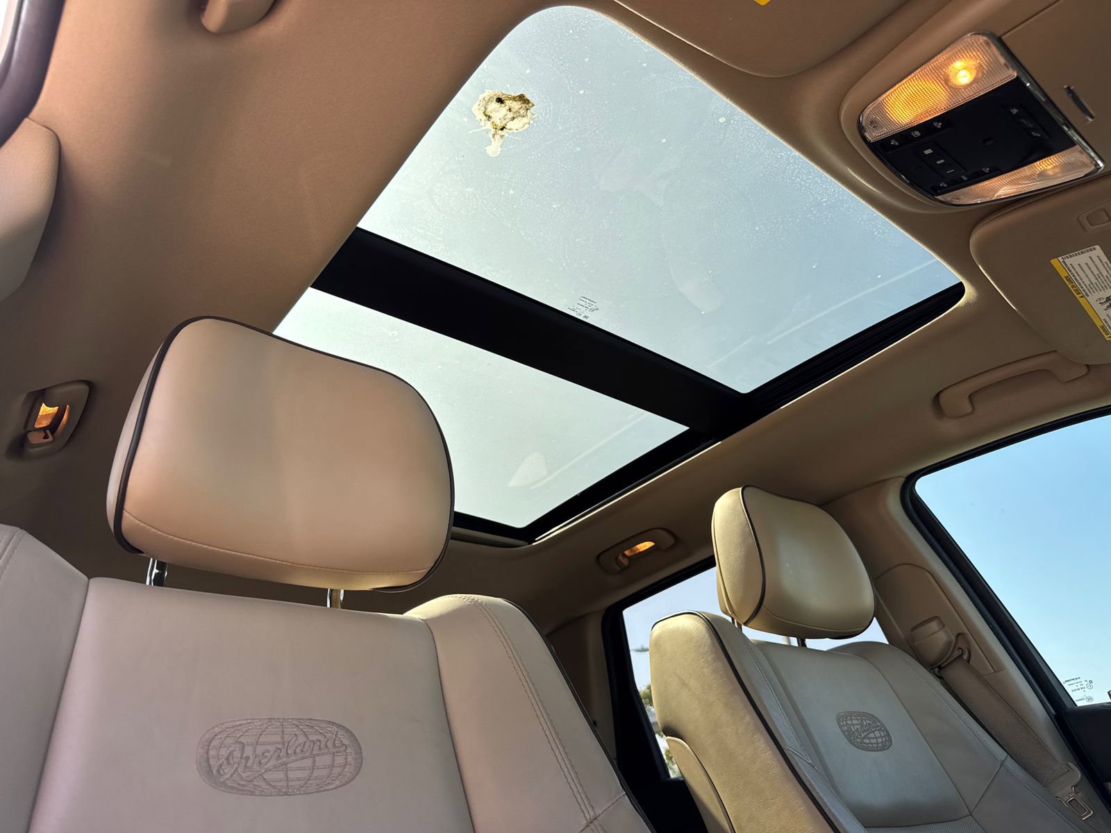 Used 2013 Jeep Grand Cherokee Overland AWD/4WD image 10