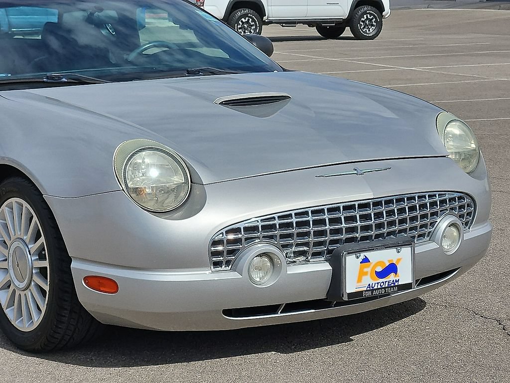 Used 2005 Ford Thunderbird RWD image 7