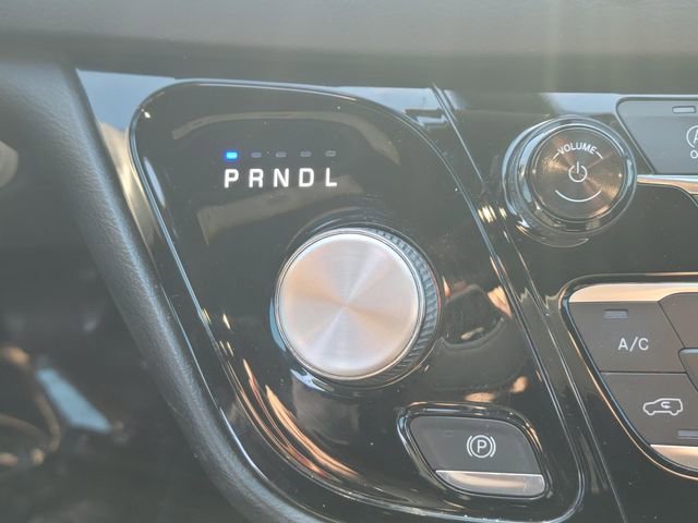 Used 2019 Chrysler Pacifica Touring Plus w/ S Appearance Package image 23