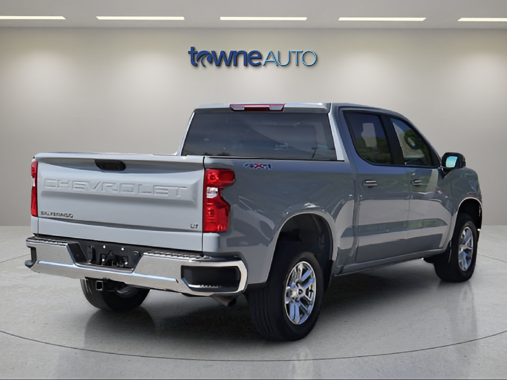 Used 2024 Chevrolet Silverado 1500 LT AWD/4WD image 10