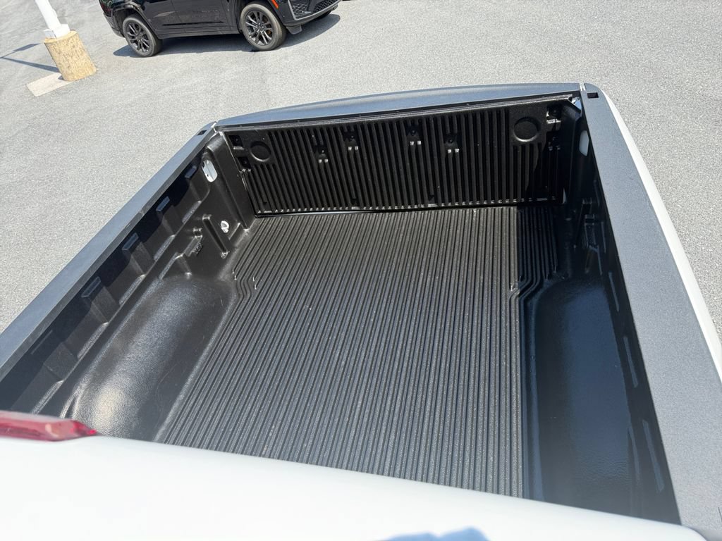 Used 2024 RAM 1500 Warlock AWD/4WD image 17