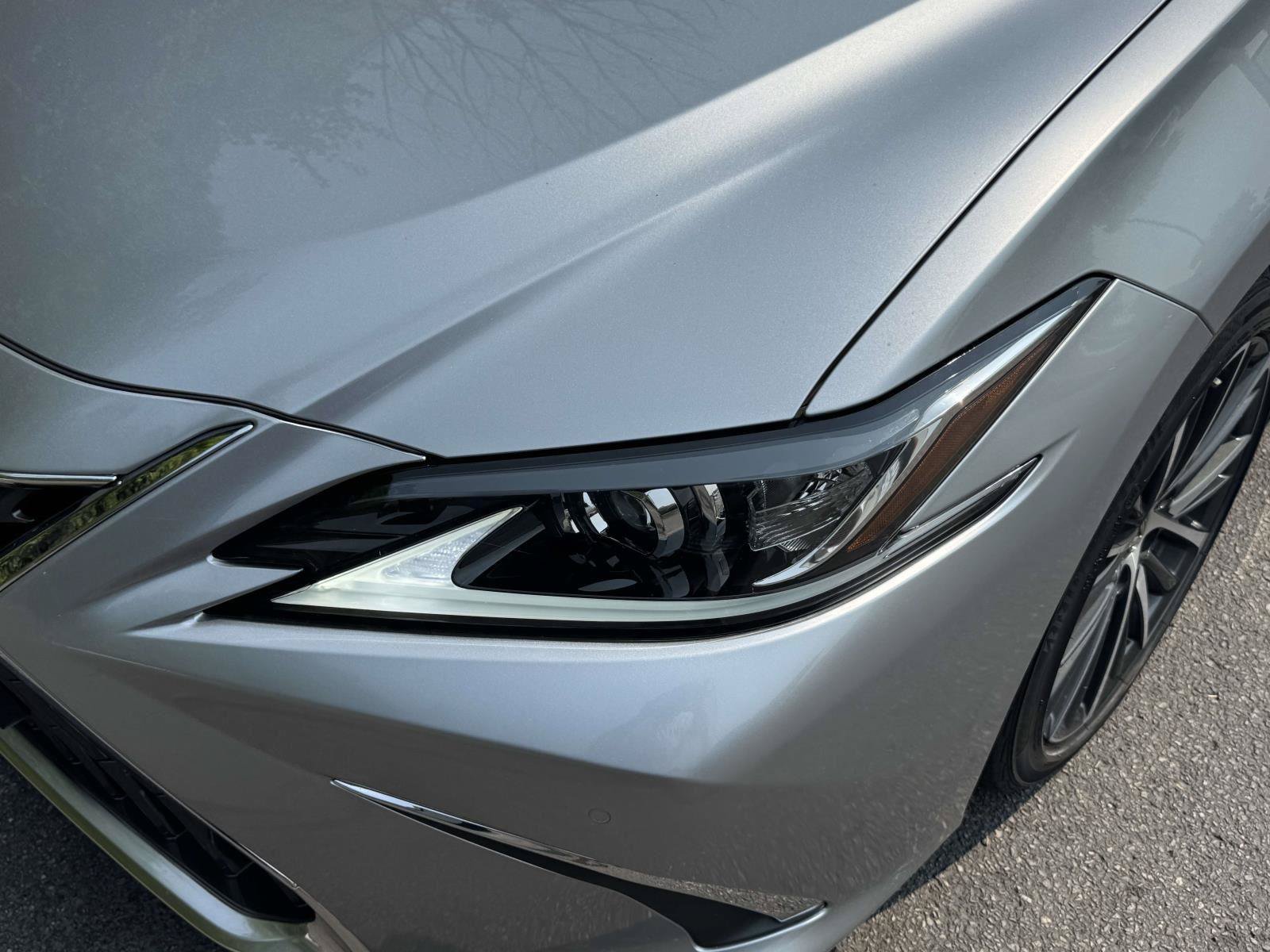Used 2022 Lexus ES 350 w/ Premium Package FWD image 9