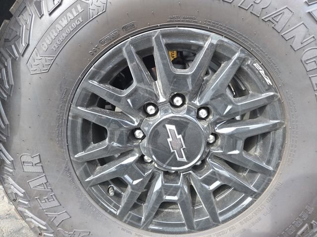 New 2025 Chevrolet Silverado 2500 ZR2 w/ Technology Package image 20