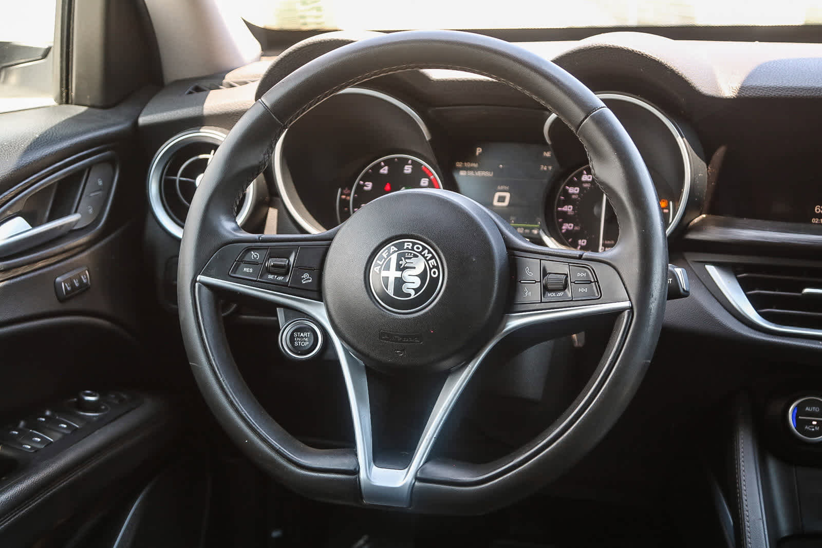 Used 2019 Alfa Romeo Stelvio RWD image 16
