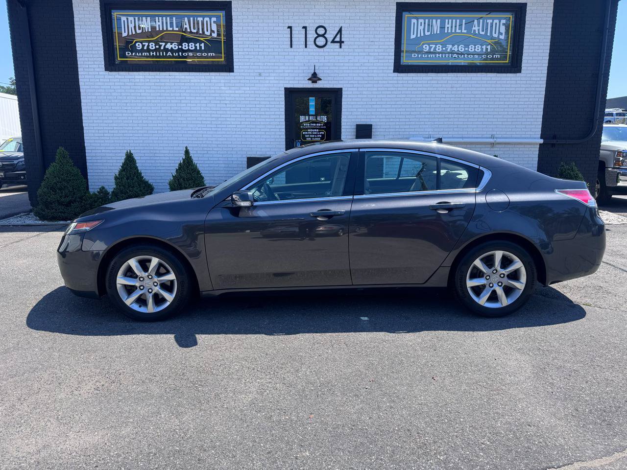 Used 2012 Acura TL FWD image 2