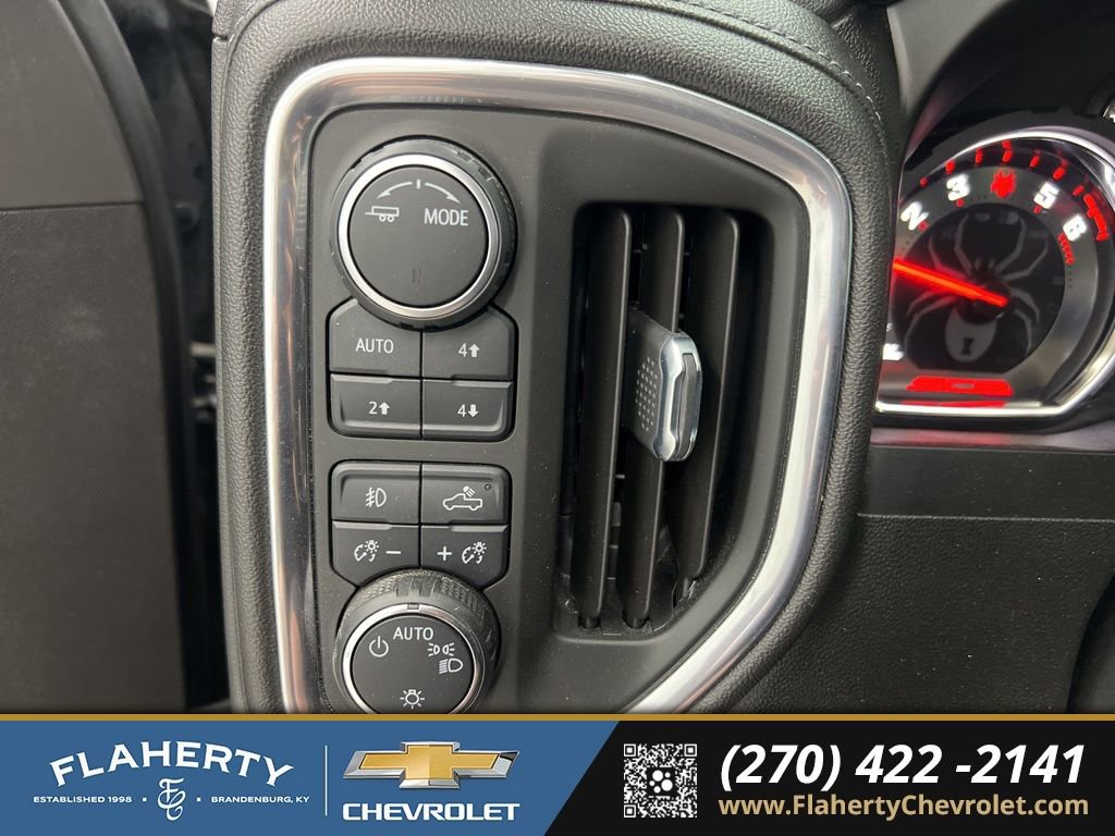 Used 2021 Chevrolet Silverado 1500 RST w/ Z71 Off-Road Package image 24