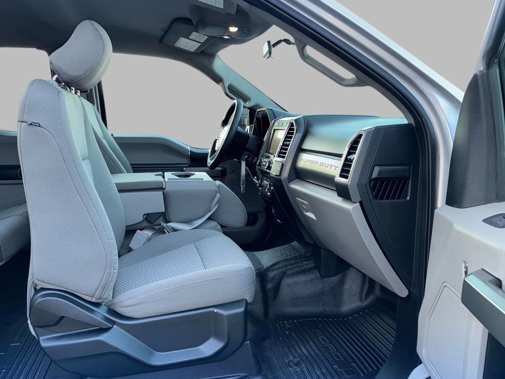 Used 2017 Ford F350 XLT w/ XLT Value Package image 7