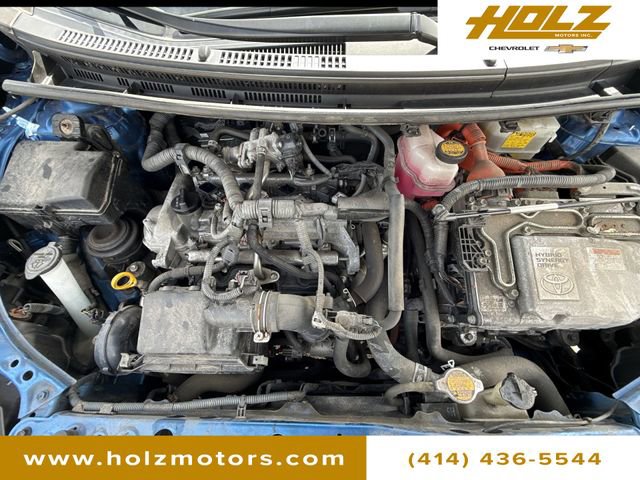 Used 2012 Toyota Prius C Four image 28