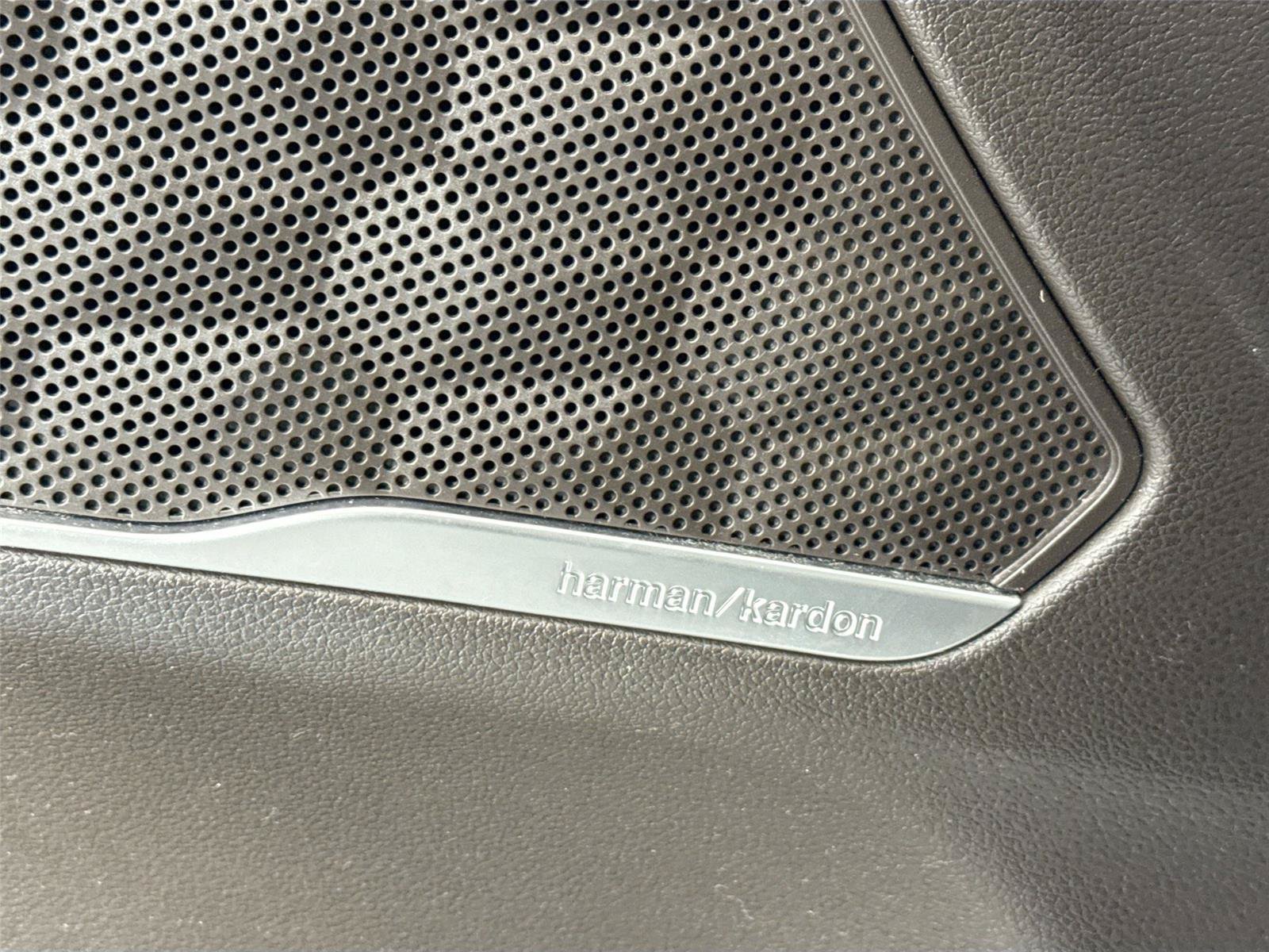Used 2022 Hyundai Santa Fe SEL Premium AWD/4WD image 29
