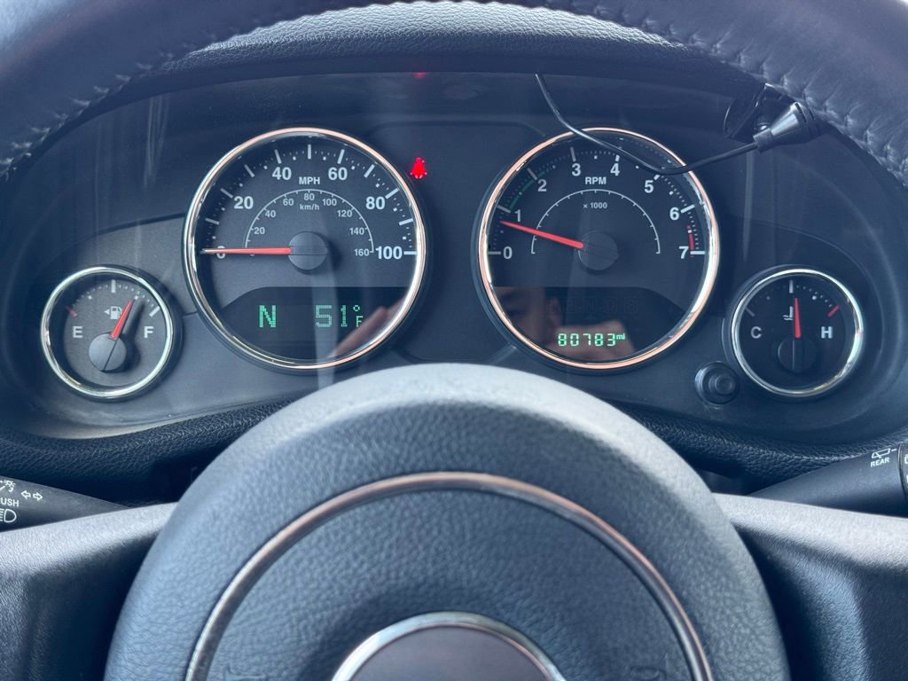 Certified 2016 Jeep Wrangler Unlimited Sahara w/ Connectivity Group image 16