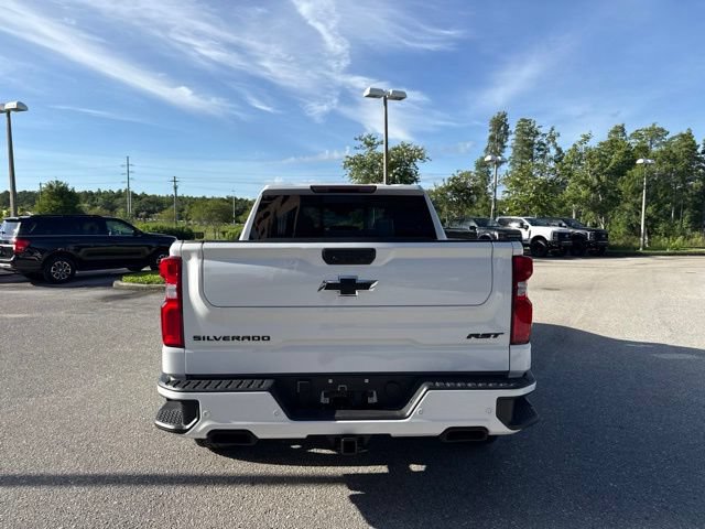 Used 2025 Chevrolet Silverado 1500 RST w/ Dark Appearance Package AWD/4WD image 5