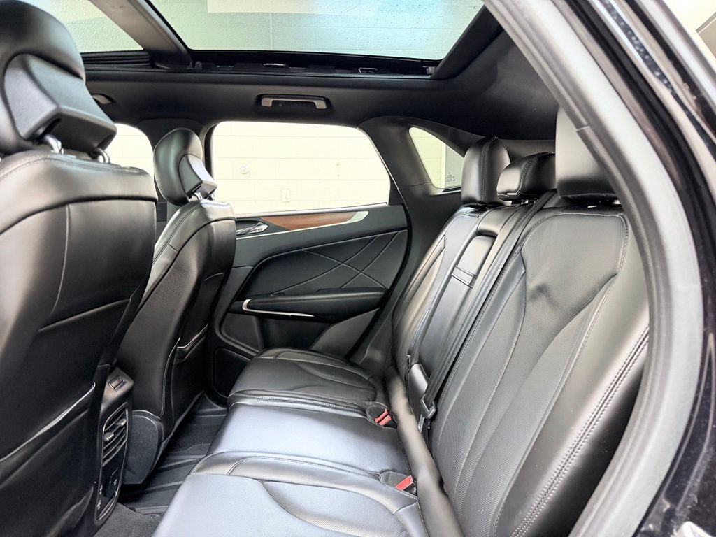 Used 2019 Lincoln MKC Reserve w/ MKC Climate Package FWD image 19