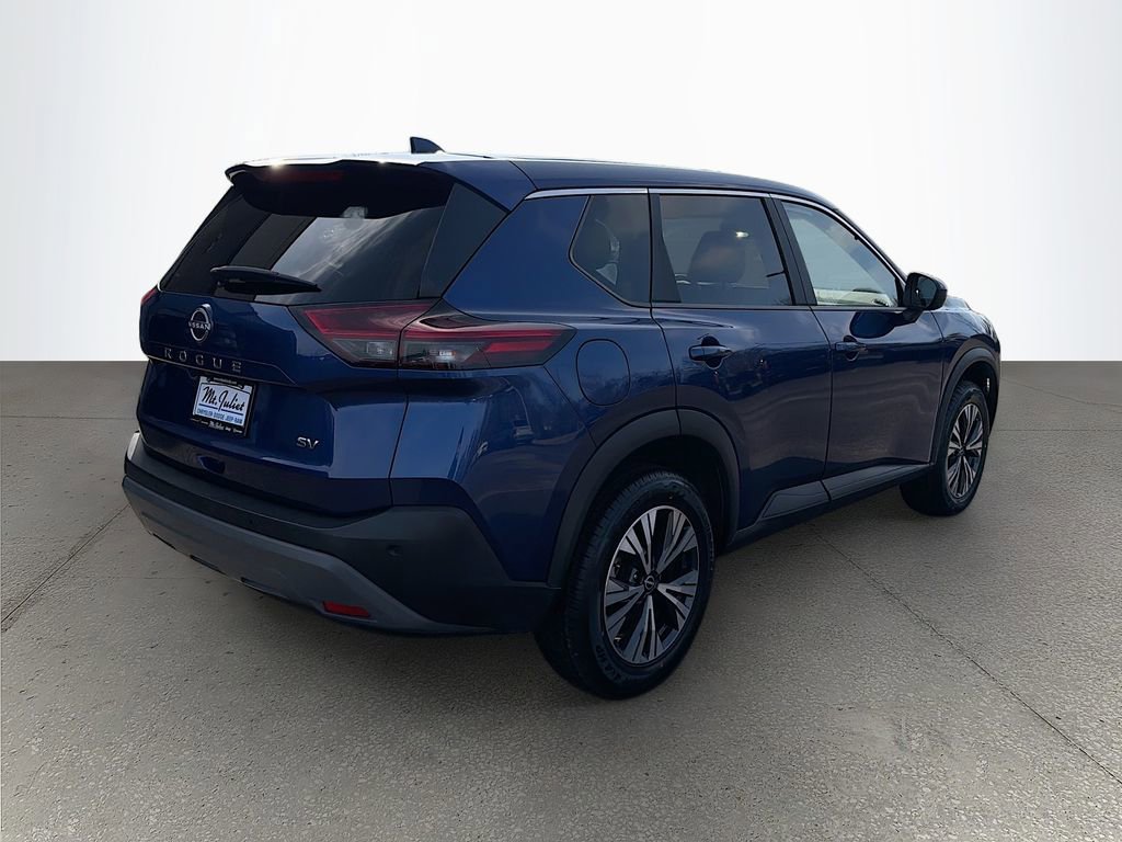 Used 2023 Nissan Rogue SV image 4