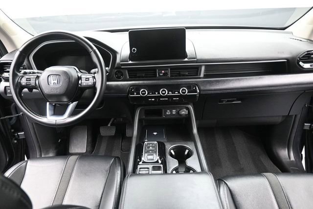 Used 2023 Honda Pilot EX-L image 16