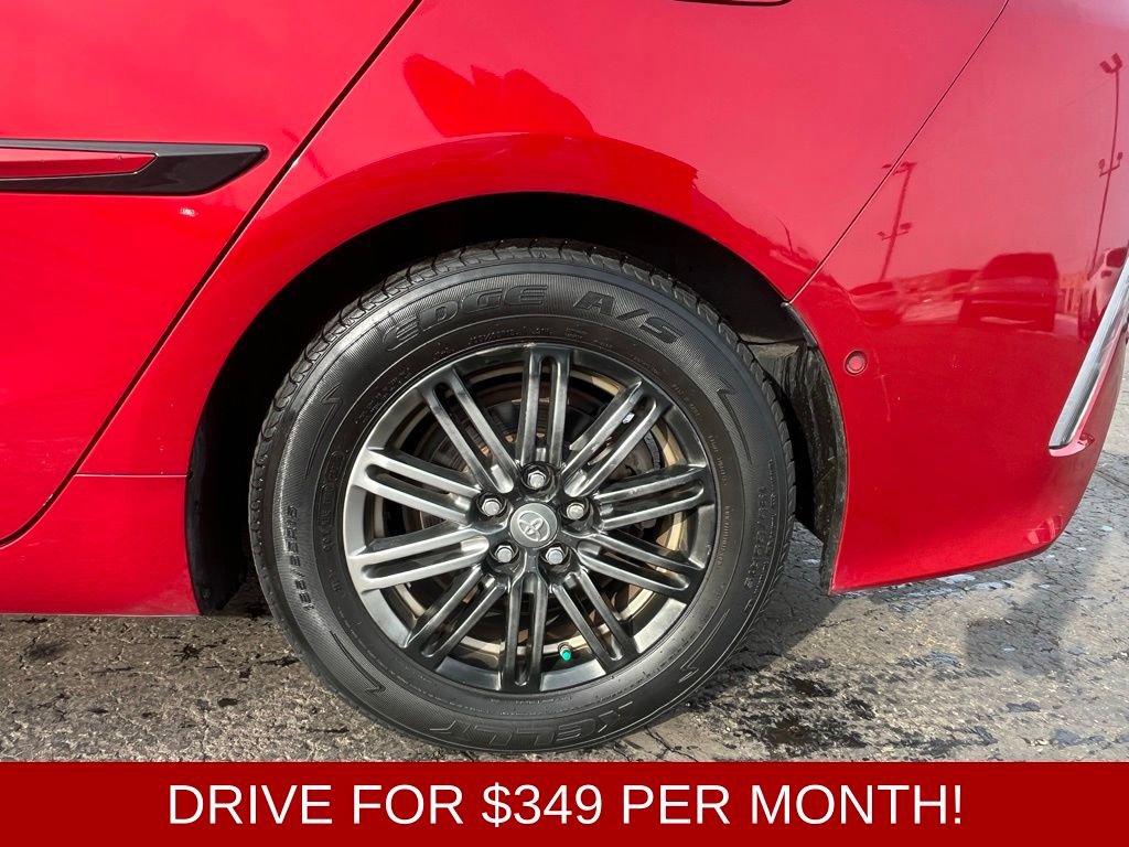 Used 2017 Toyota Prius Prime Advanced image 14