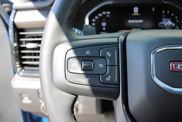 Used 2024 GMC Sierra 1500 AT4 w/ Technology Package AWD/4WD image 21