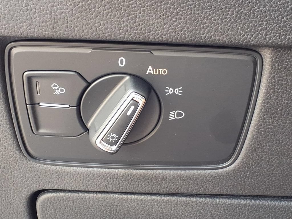 Certified 2023 Volkswagen Arteon SEL AWD/4WD image 28